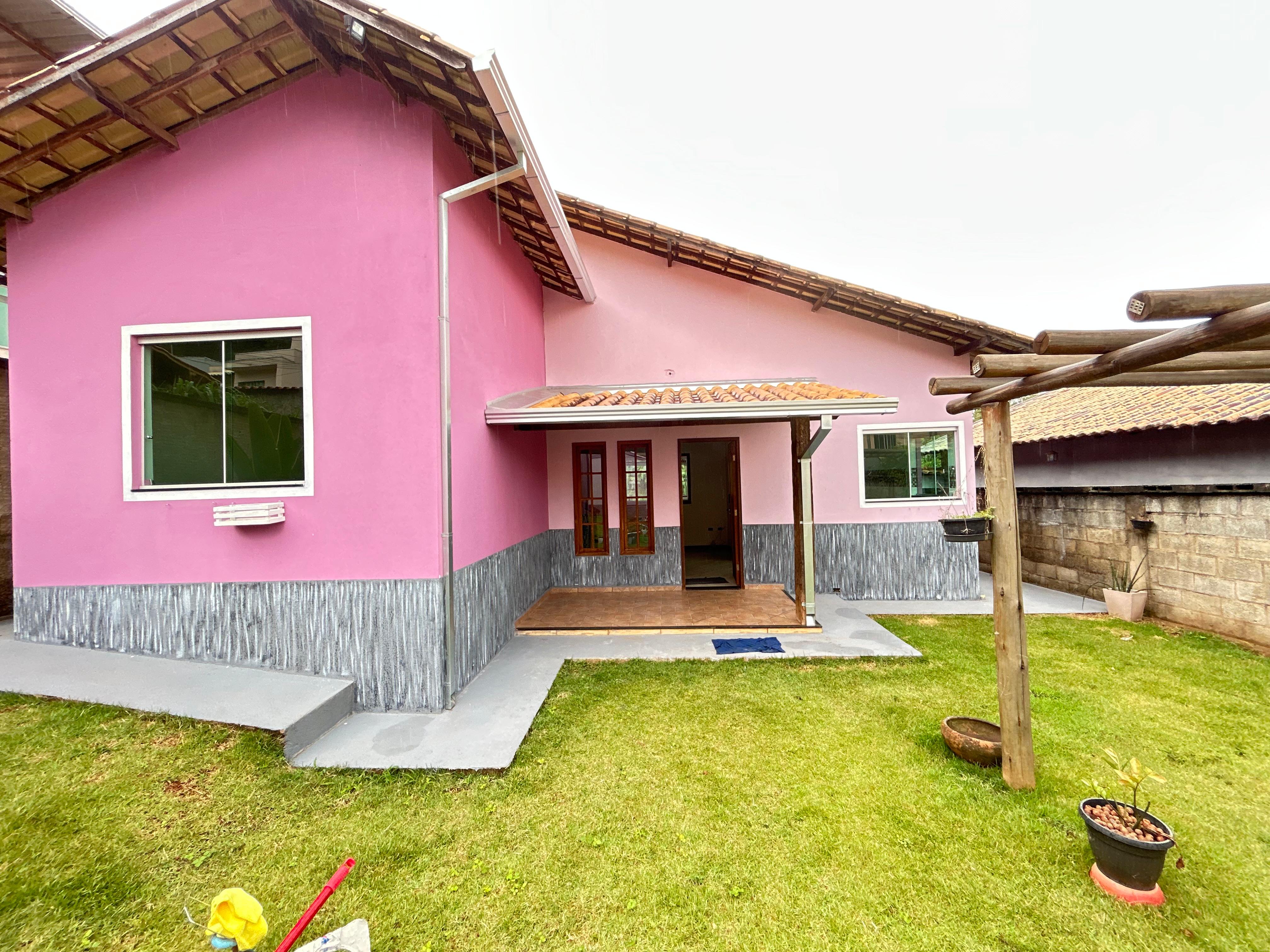 Casa para Locação no Recanto da Mata, Itabirito, 2 Quartos e Quintal Amplo
