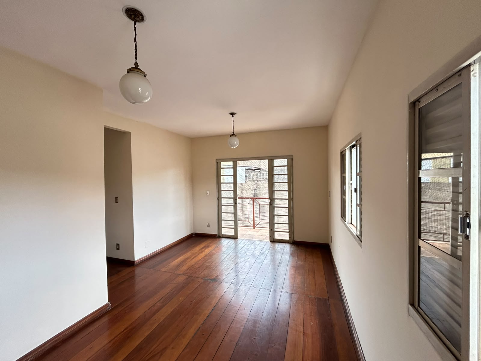 Apartamento 3 Quartos, Suíte e Excelente Localização – Lourdes