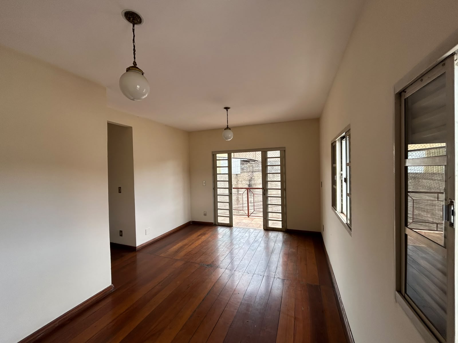 Apartamento 3 Quartos, Suíte e Excelente Localização – Lourdes