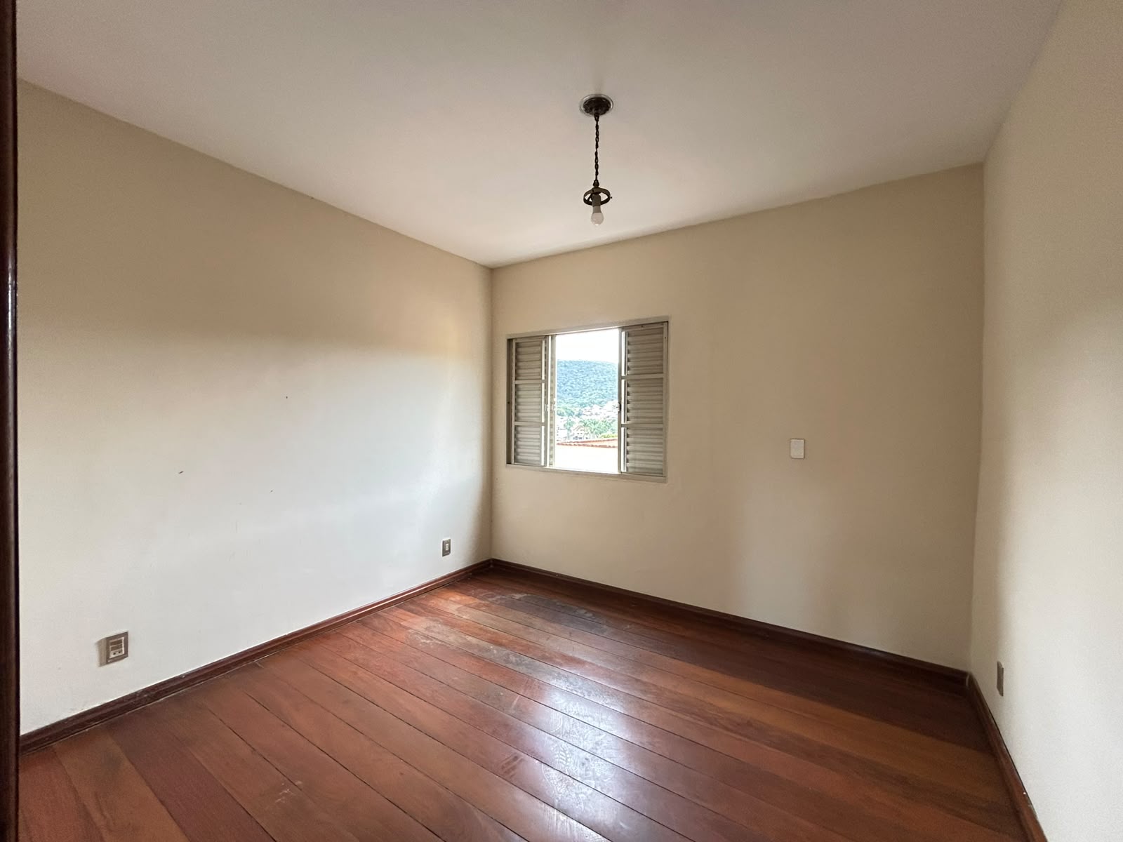 Apartamento 3 Quartos, Suíte e Excelente Localização – Lourdes