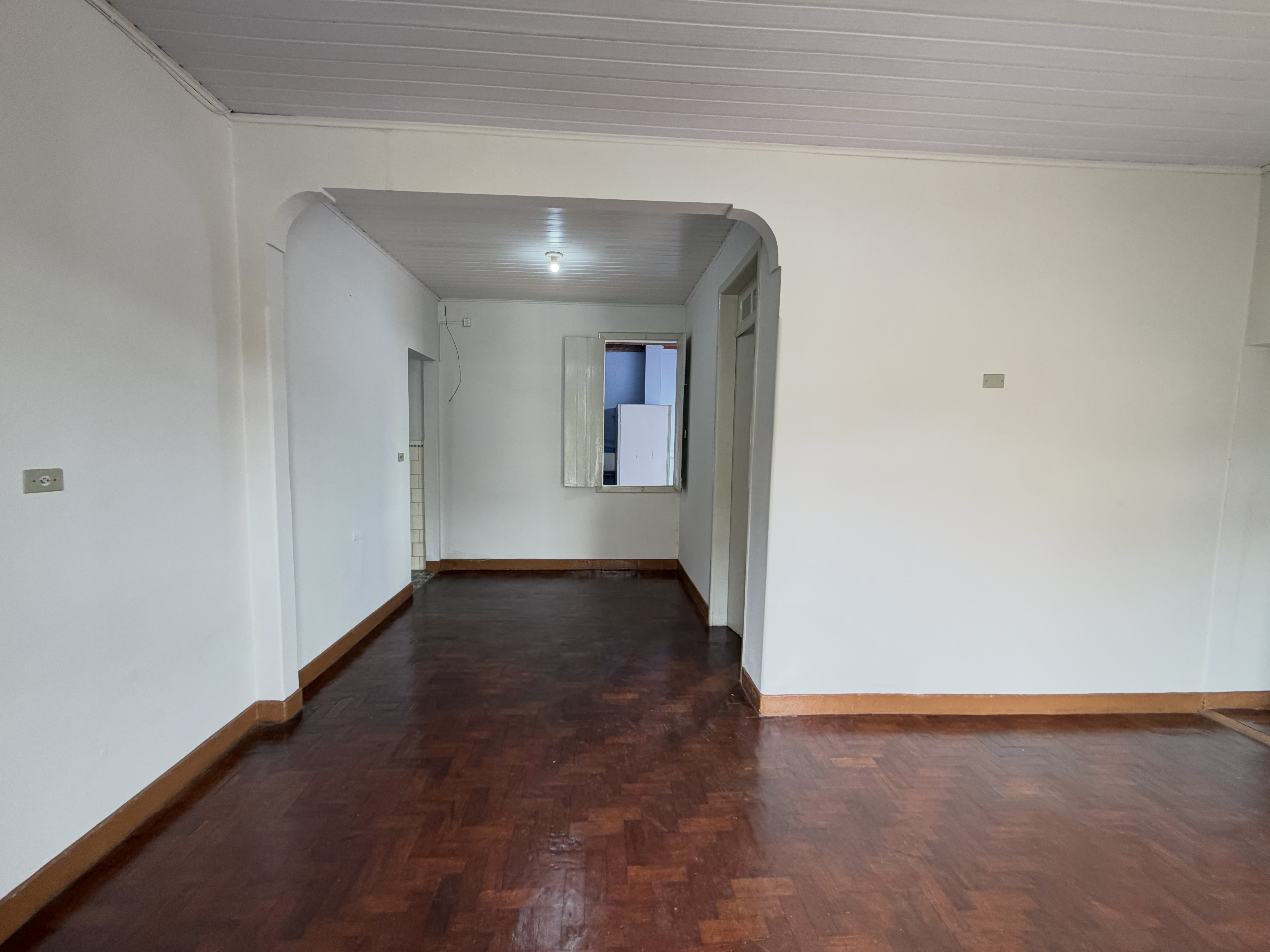 Casa comercial em Boa Viagem, Itabirito