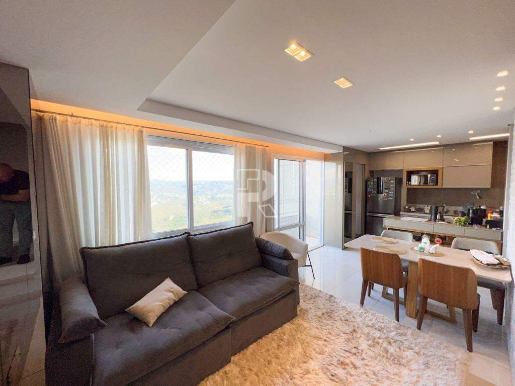 Apartamento duplex à venda em andar alto com vista para o vale com 2 vagas, 2 suítes e lavabo no Inovatto