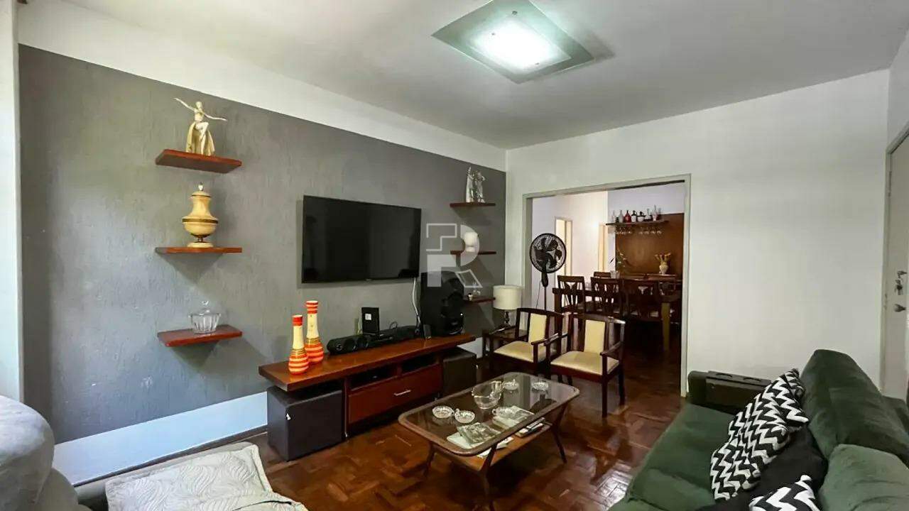 Apartamento com área privativa