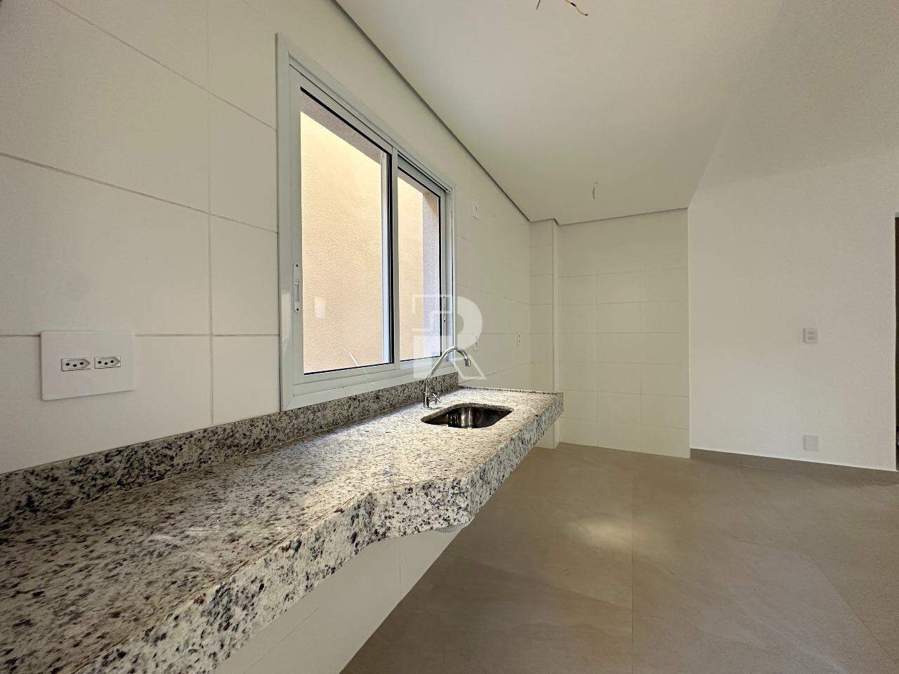 Apartamento à venda, 2 quartos, 1 suíte, 1 vaga, Santa Efigênia - Belo Horizonte/MG