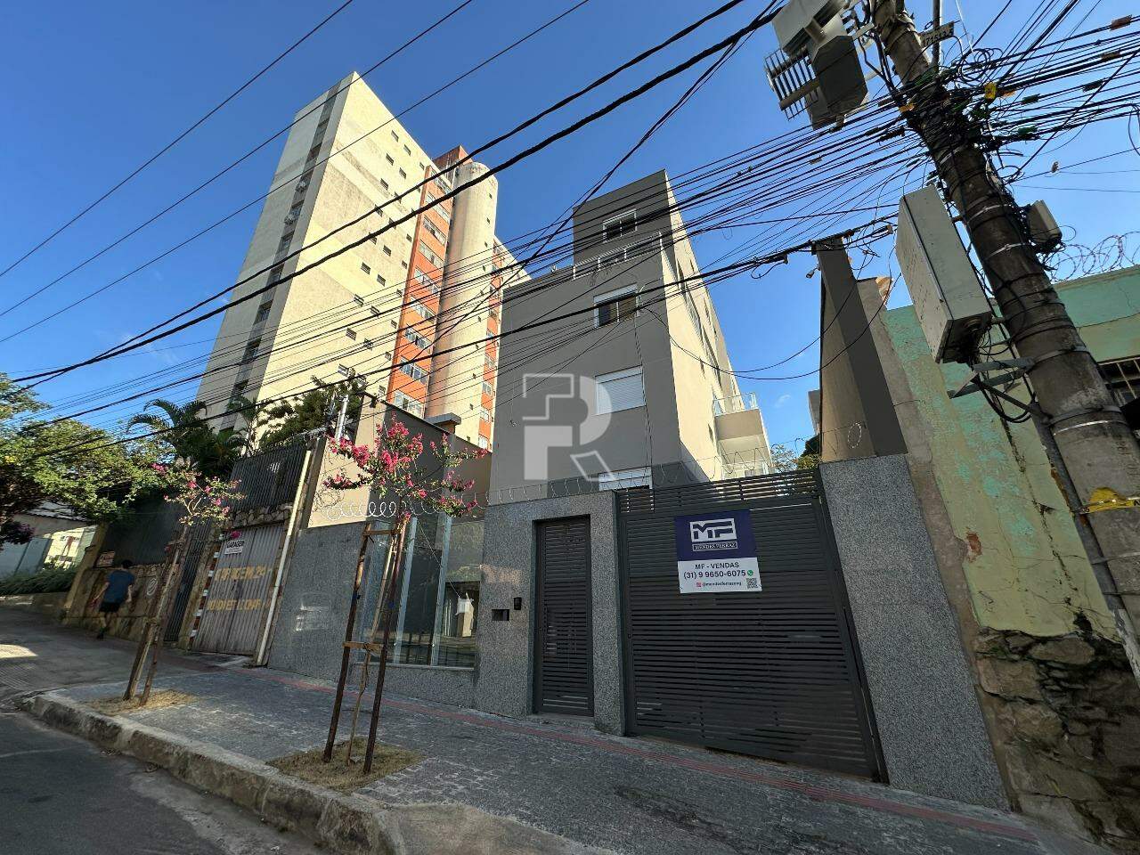 Apartamento à venda, 2 quartos, 1 suíte, 2 vagas, Santa Efigênia - Belo Horizonte/MG