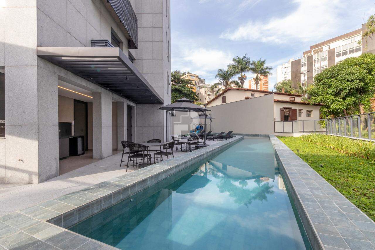 Apartamento de 150m² no bairro Sion. 