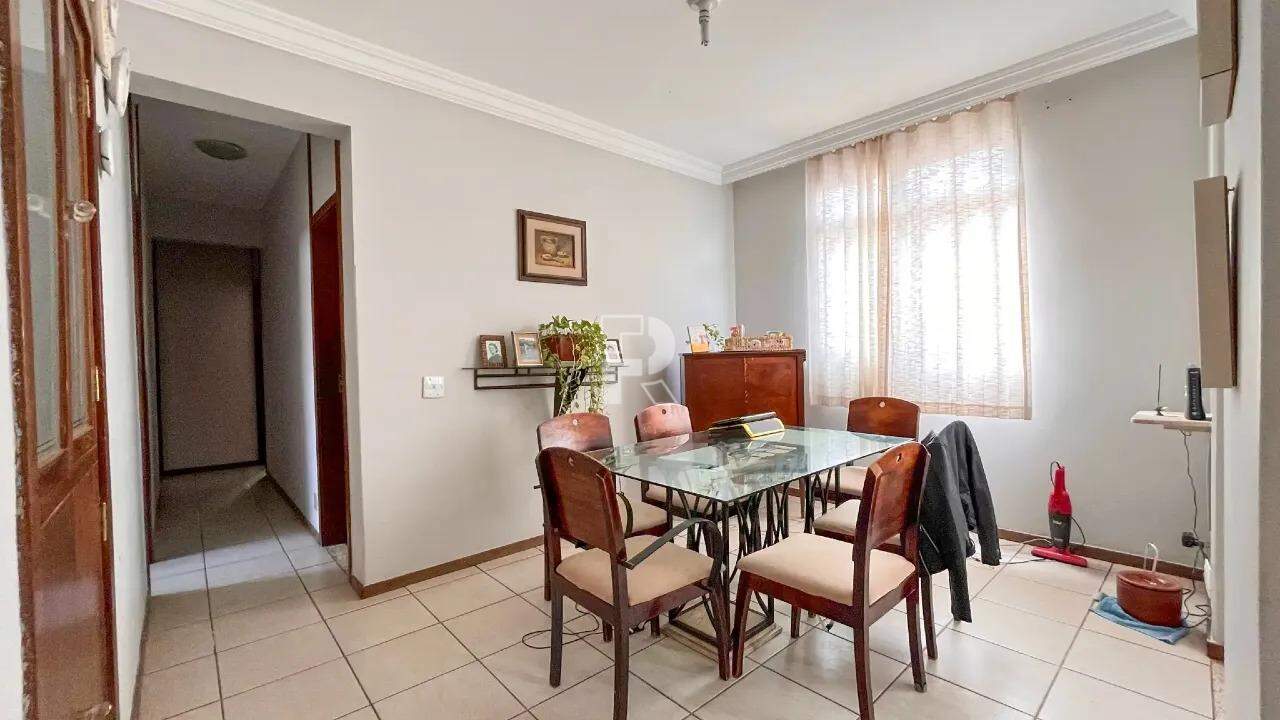 Cobertura Duplex à Venda no Gutierrez – 238m² | 3 Quartos | 1 Suíte | 1 Vaga. 