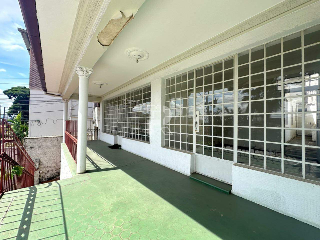 CASA 5 QUARTOS VENDA - BARROCA
