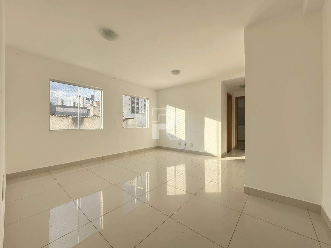 APARTAMENTO 3 QUARTOS VENDA - PRADO
