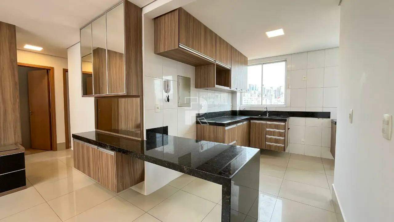 Cobertura Duplex à Venda – 3 Quartos, 1 Suíte, 2 Vagas – 130m² – Santo Antônio