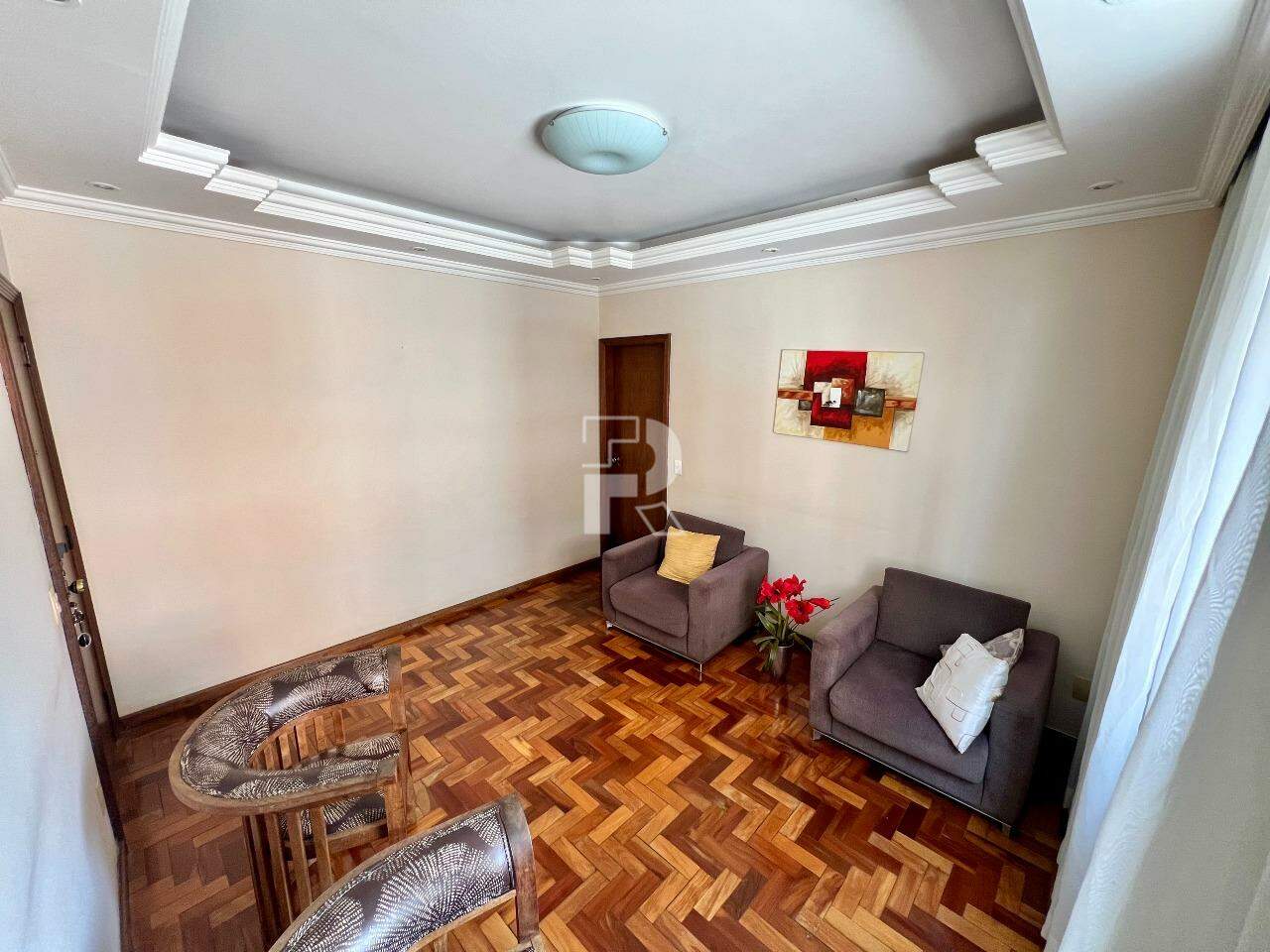 Amplo 3 Quartos no Prado – 110m², 2 Vagas e Localização Privilegiada!