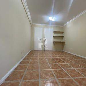 Sala comercial de 38 m² à venda, com 1 vaga de garagem.