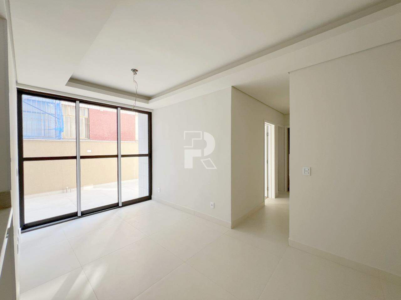 APARTAMENTO COM ÁREA PRIVATIVA 3 QUARTOS À VENDA - PRADO