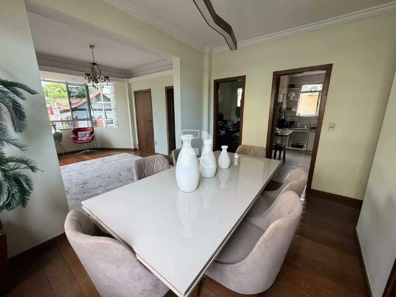 Apartamento 4 Quartos à Venda – Prado