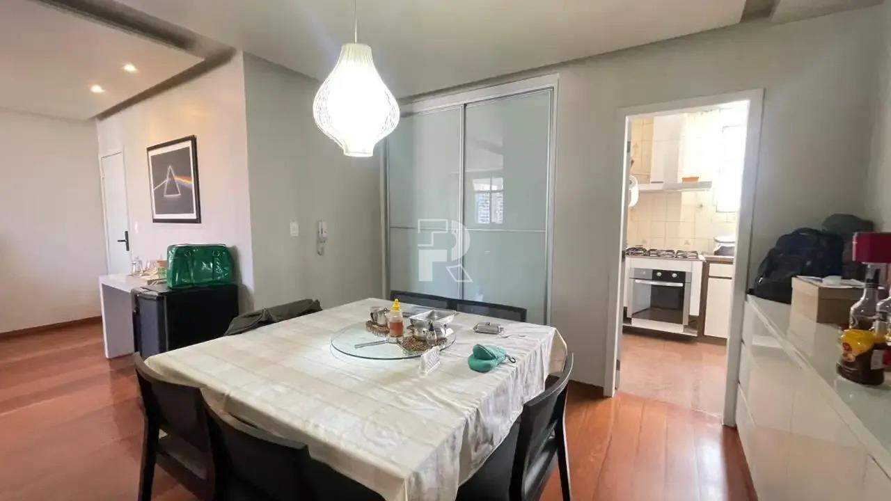 Apartamento à venda, 3 quartos, 1 suíte, 1 vaga, Savassi - Belo Horizonte/MG