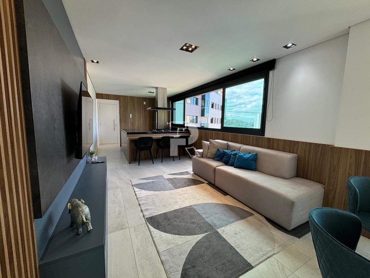 Apartamento mobiliado com 2 Quartos e 2 banheiros à Venda, 82 m² por R$ 1.399.000,00