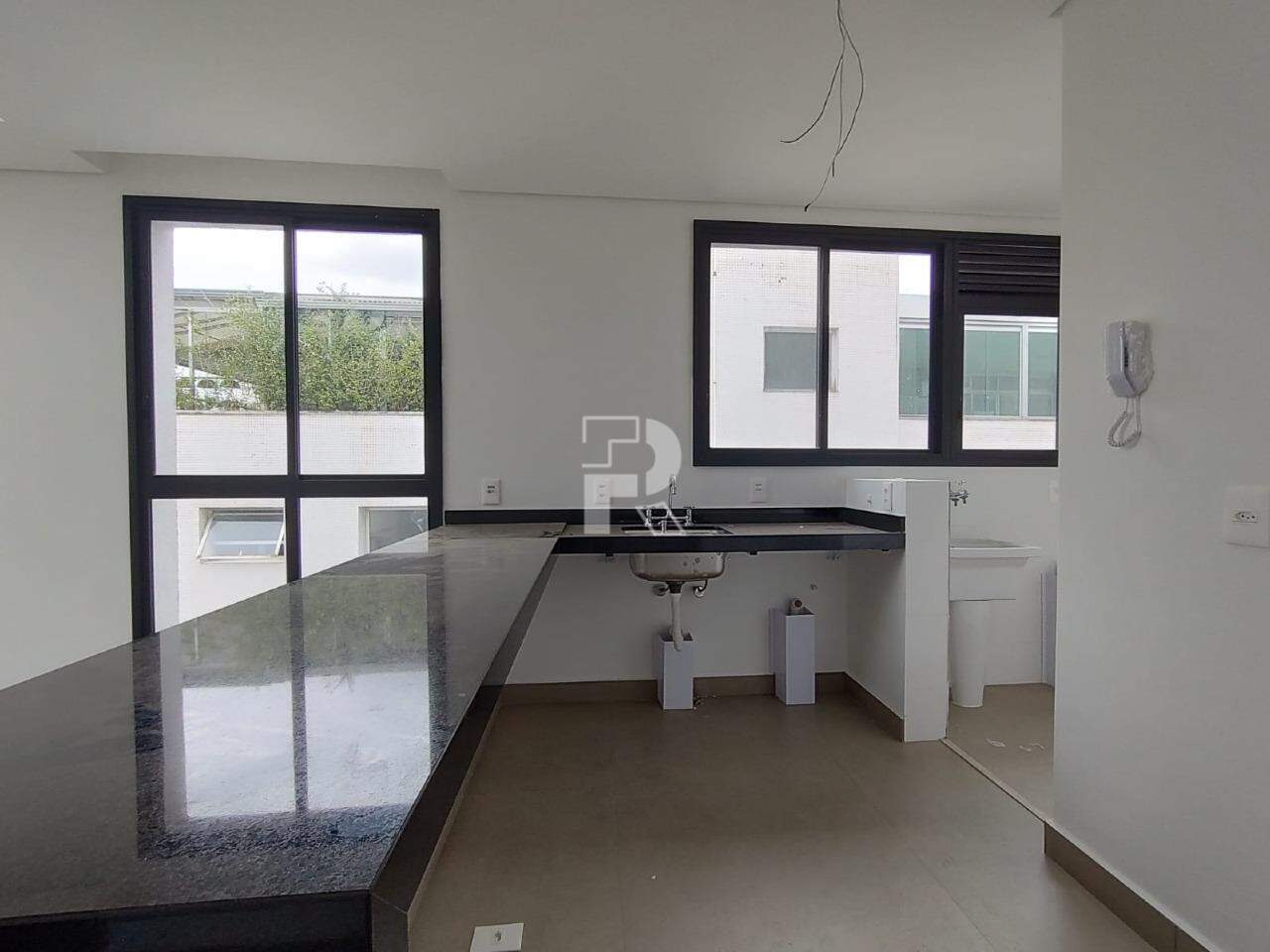 Apartamento 76,56 m² à venda no Centro-Sul, BH – 2 vagas, 4º andar