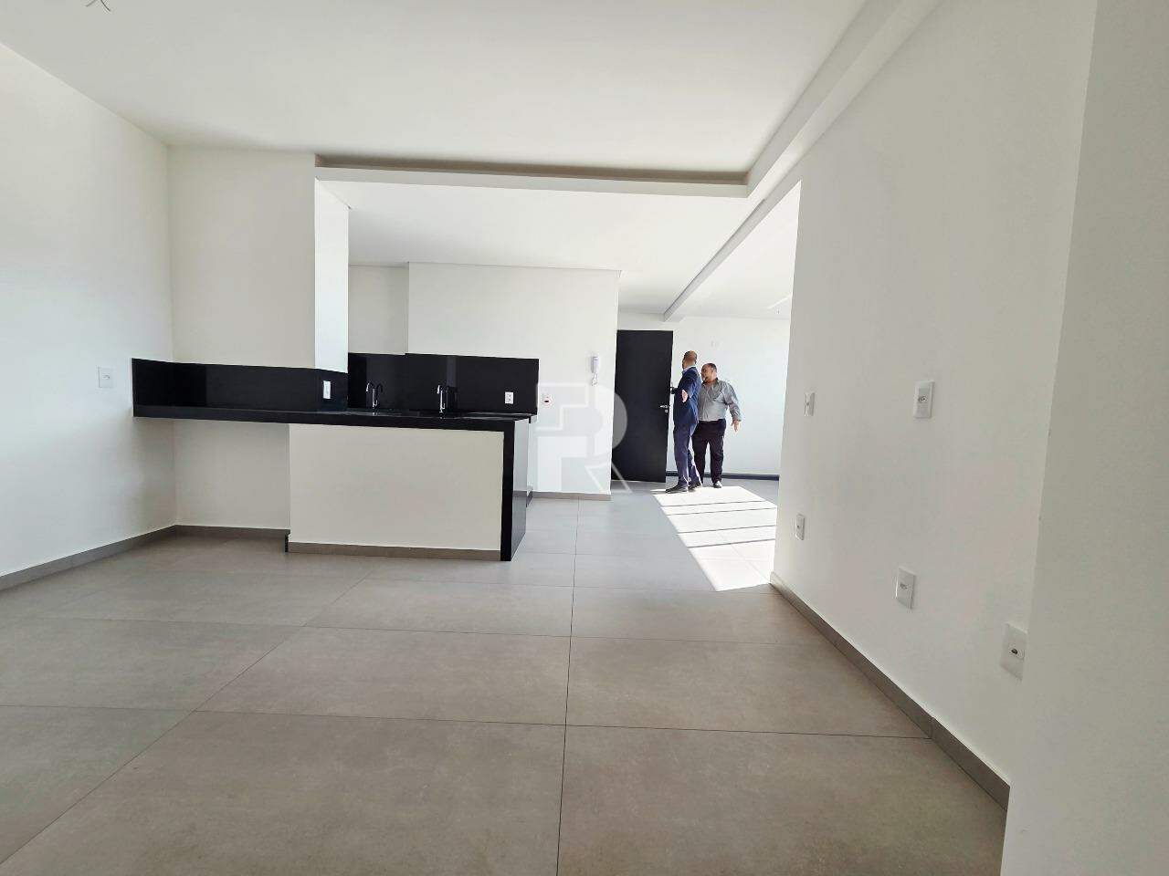 Apartamento 3 dormitórios com 2 vagas, frente, Santo Agostinho - Financiamento aceito