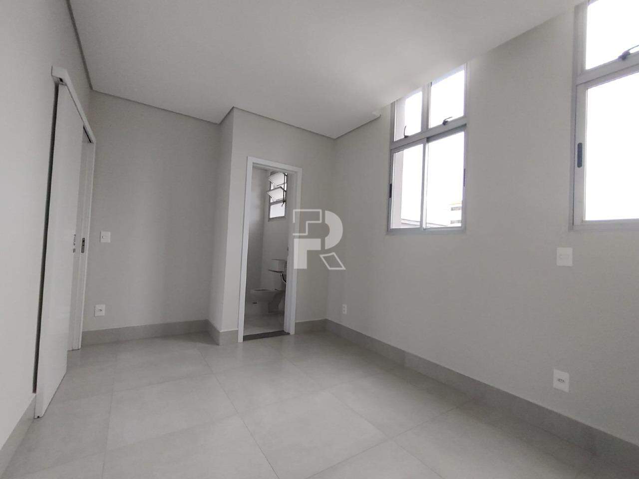 Cobertura Residencial no Centro de Belo Horizonte — 119,44 m², 2 suítes, 2 salas