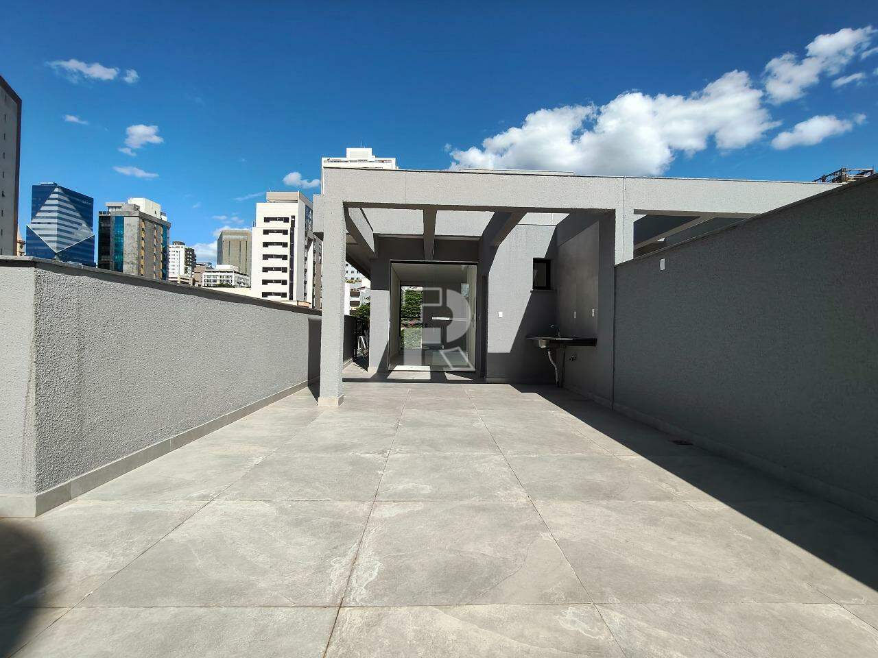 Cobertura à venda, 3 quartos, 2 suítes, 2 vagas, Santo Antônio - Belo Horizonte/MG
