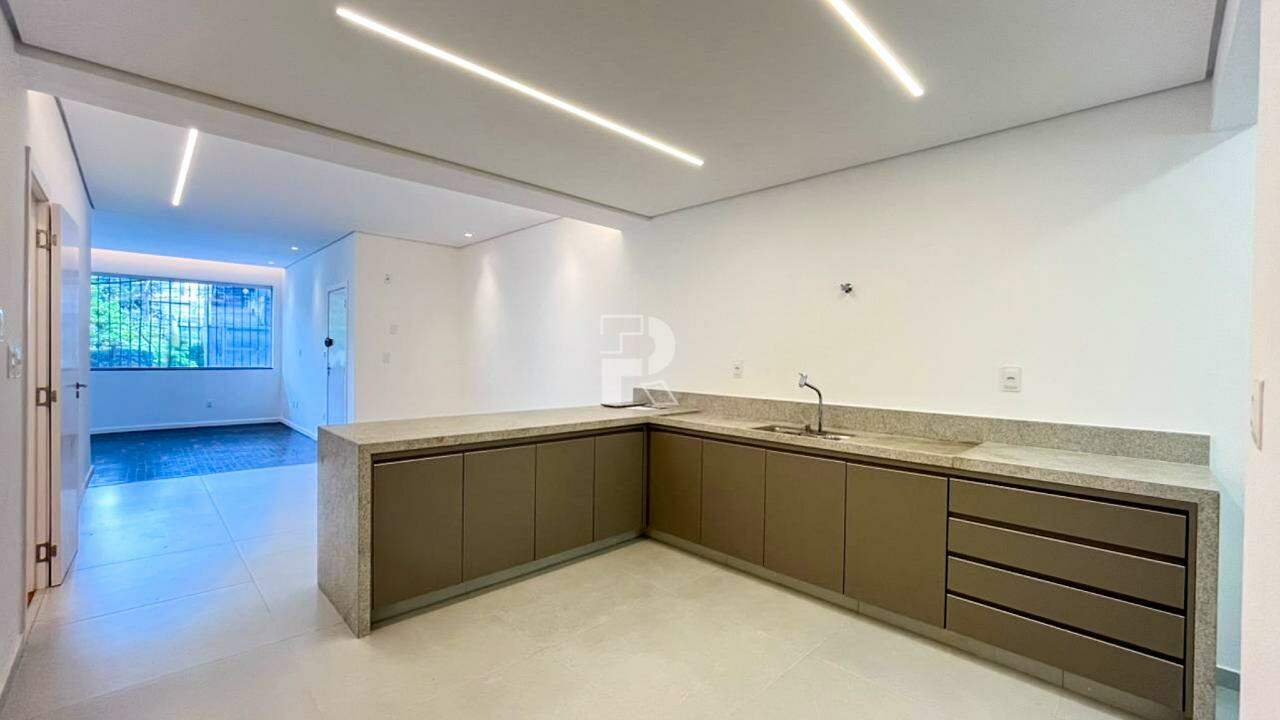 Apartamento à venda, 3 quartos, 2 suítes, 1 vaga, Santo Agostinho - Belo Horizonte/MG