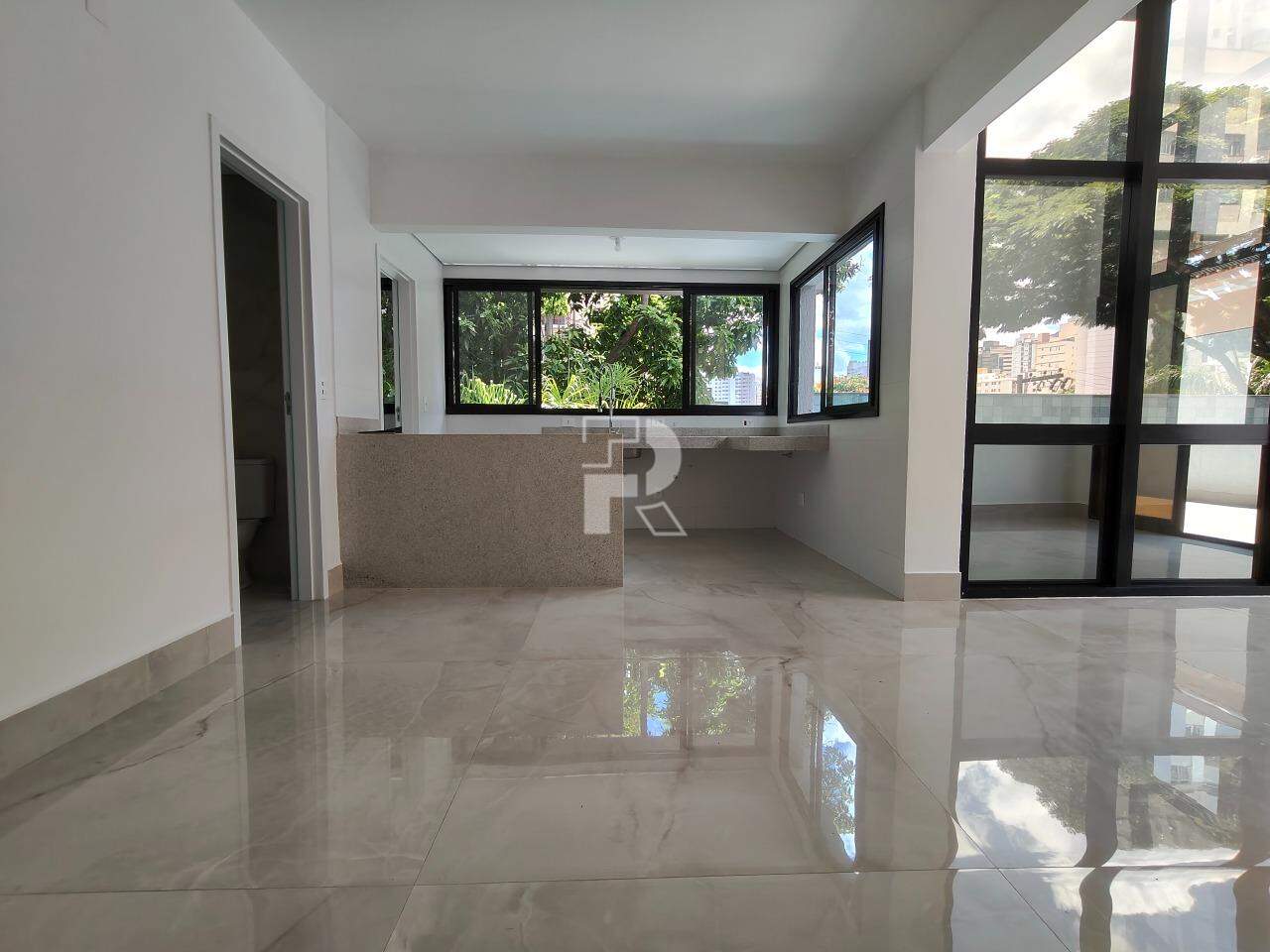 Apartamento à venda, 4 quartos, 4 suítes, 3 vagas, Sion - Belo Horizonte/MG