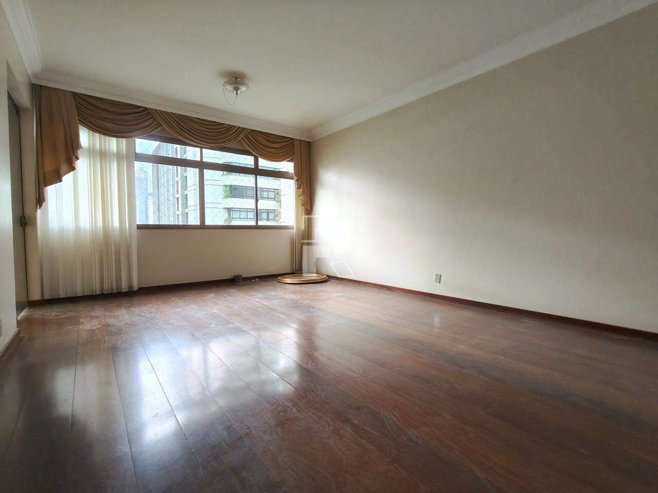 Apartamento à venda, 4 quartos, 2 suítes, 3 vagas, Funcionários - Belo Horizonte/MG