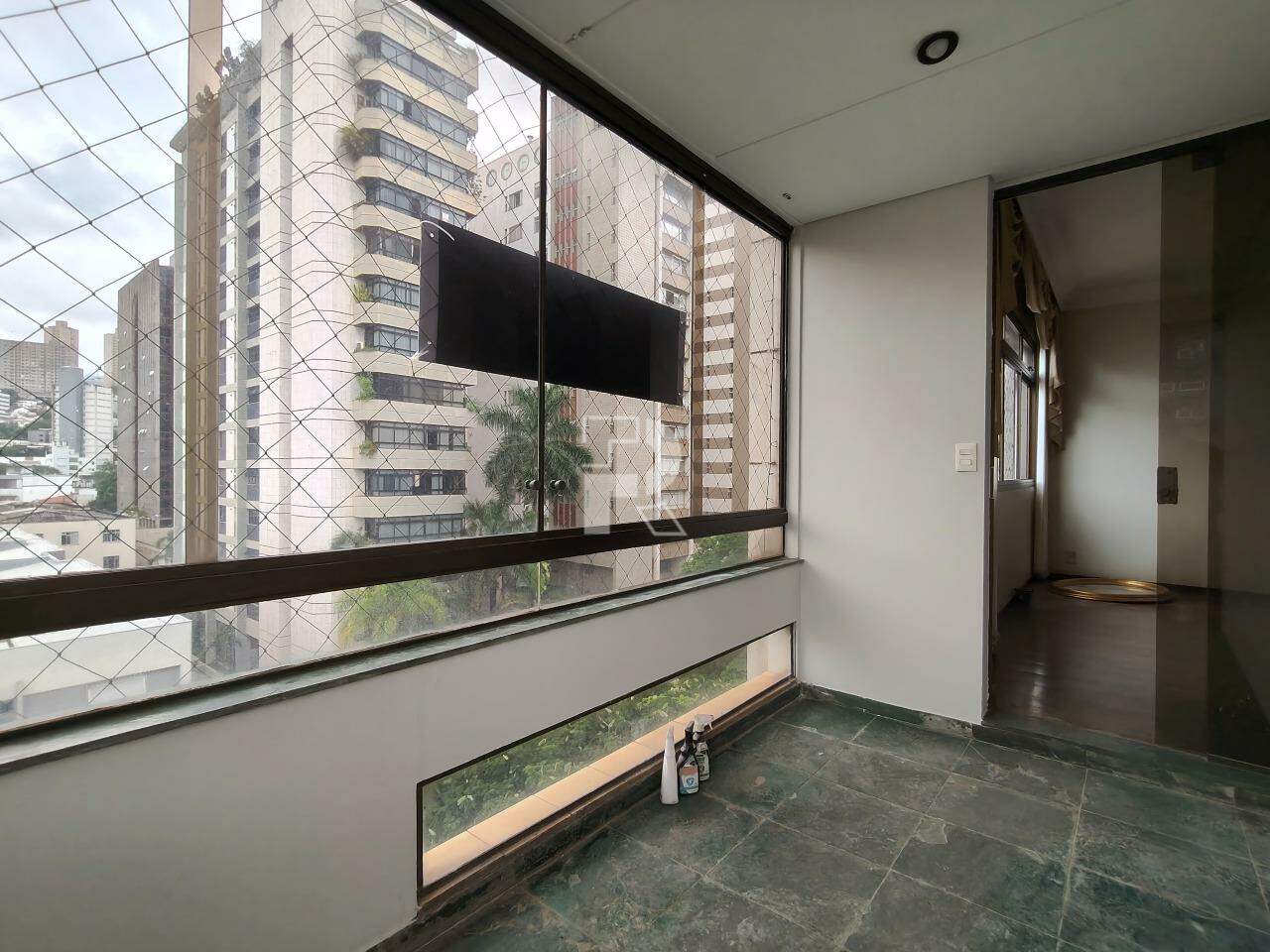 Apartamento à venda, 4 quartos, 2 suítes, 3 vagas, Funcionários - Belo Horizonte/MG