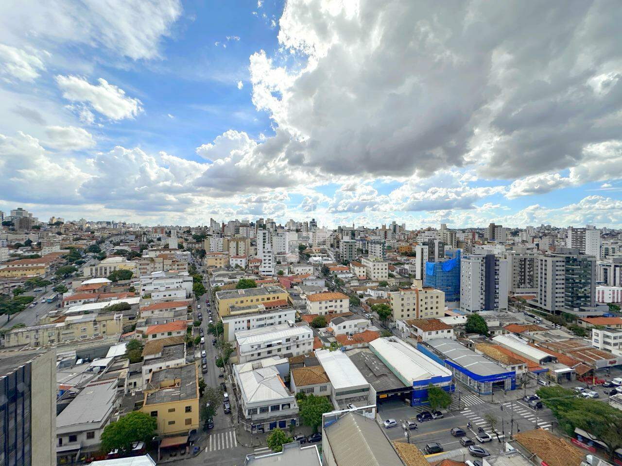 APARTAMENTO 4 QUARTOS VENDA - PRADO