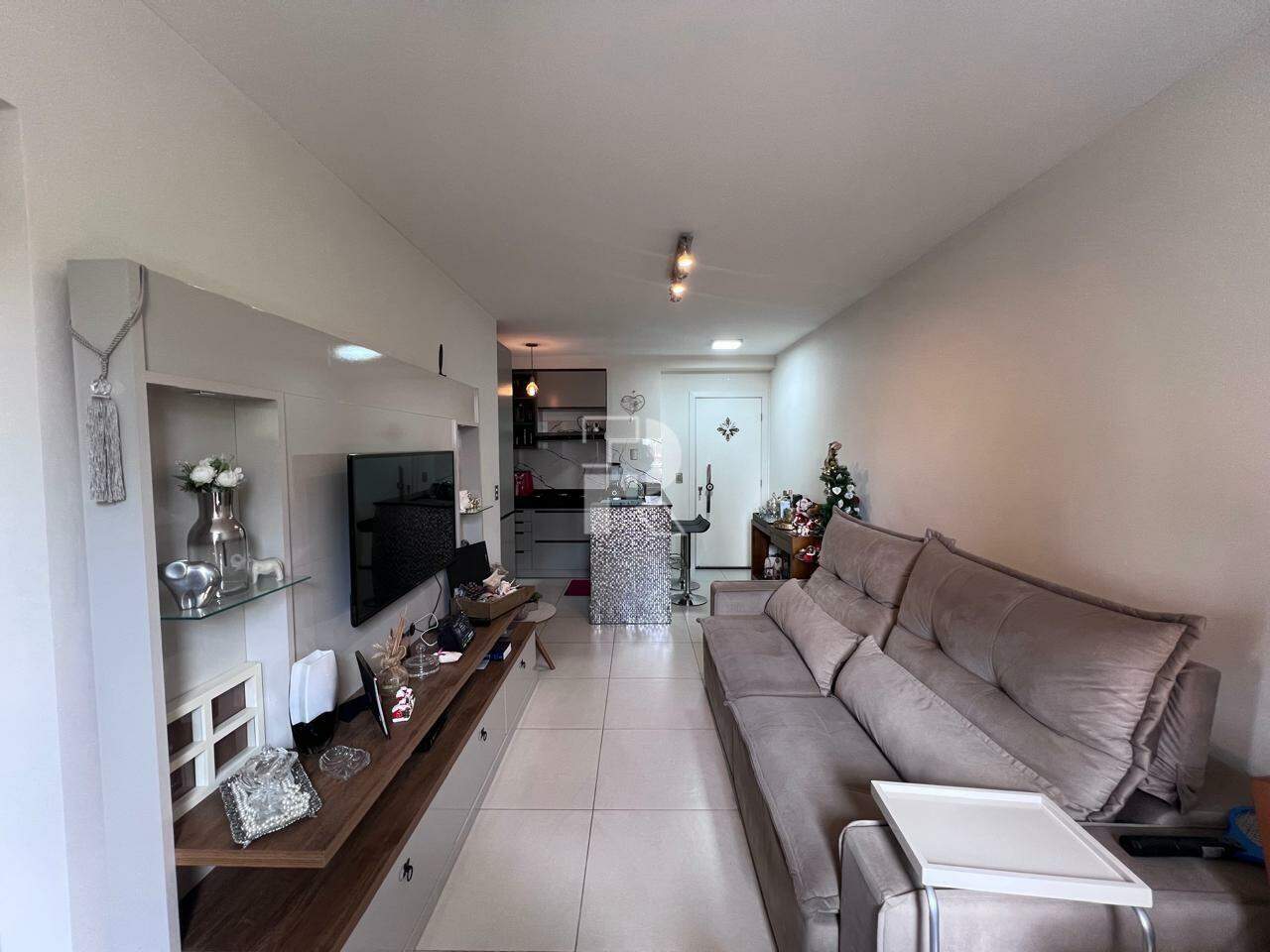 Apartamento à Venda – 2 Suítes | Área Privativa | Todo Mobiliado | Serra | R$ 850 Mil