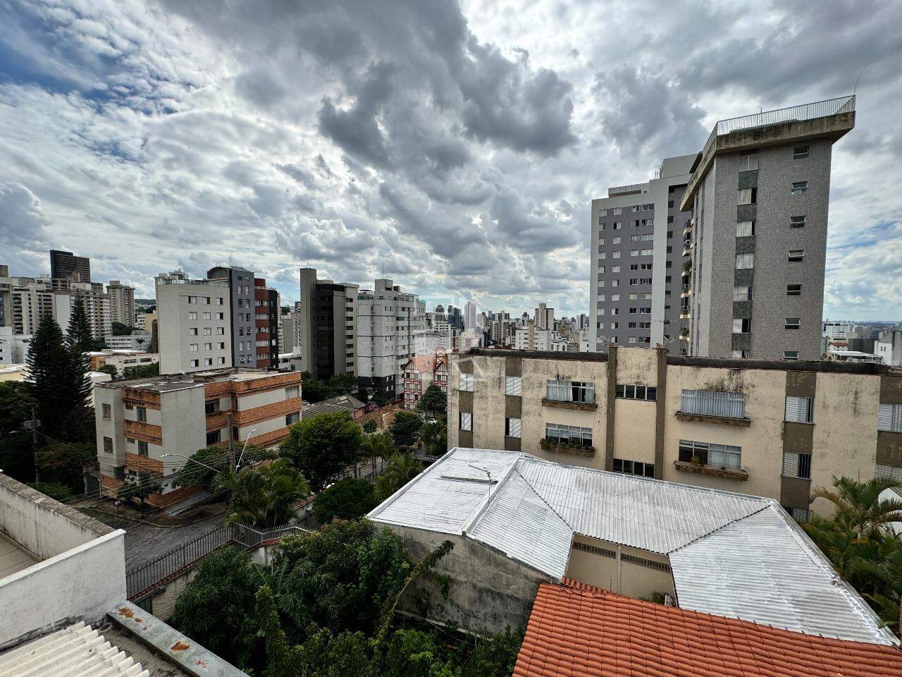 Apartamento para aluguel, 2 quartos, 1 suíte, 2 vagas, Serra - Belo Horizonte/MG