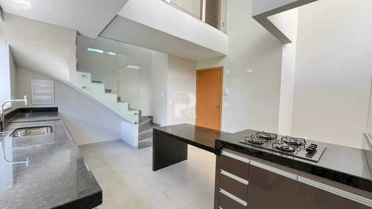 Cobertura à venda, 2 quartos, 2 suítes, 3 vagas, Lourdes - Belo Horizonte/MG