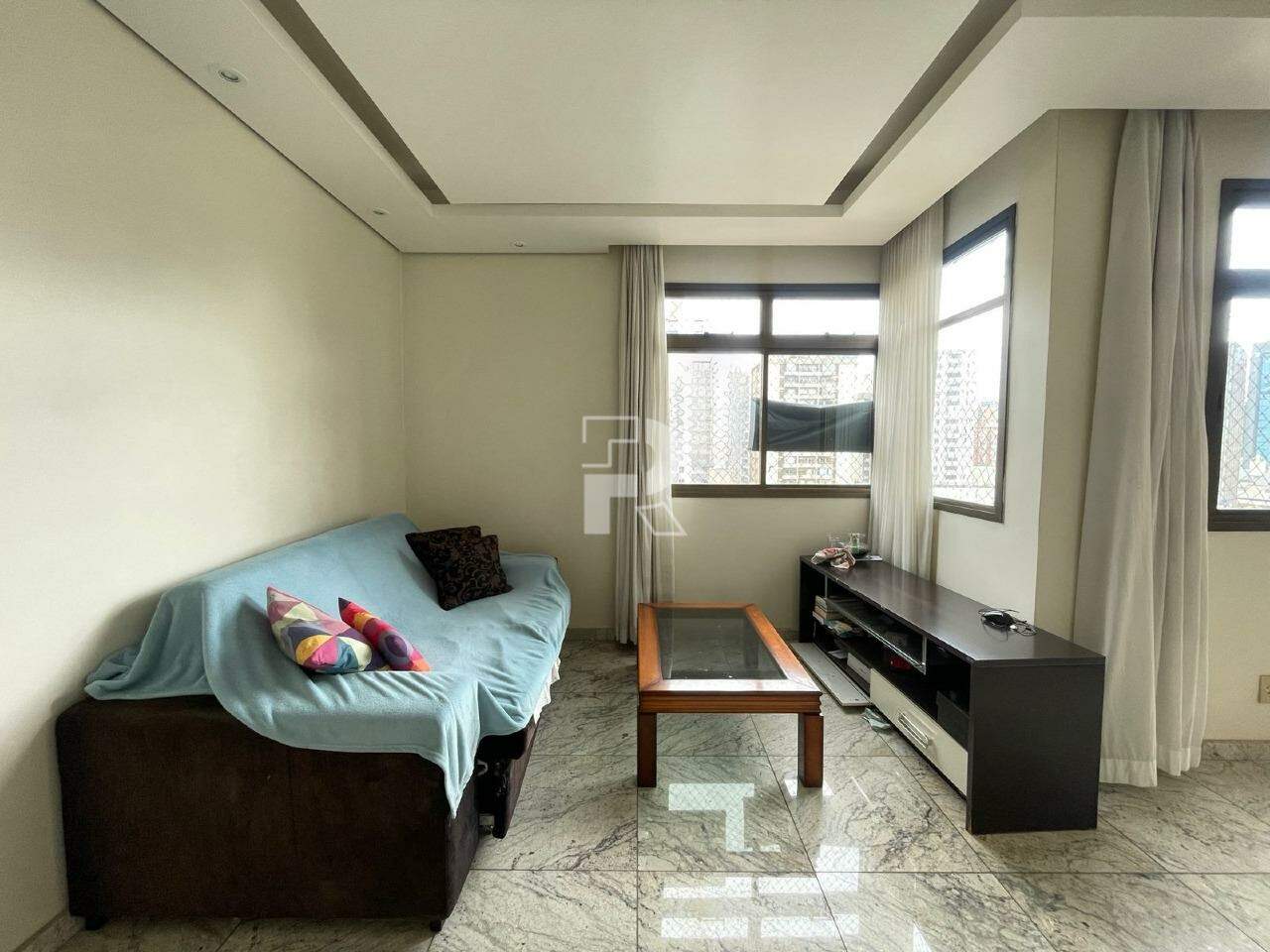 Apartamento à venda, 3 quartos, 1 suíte, 2 vagas, Savassi - Belo Horizonte/MG