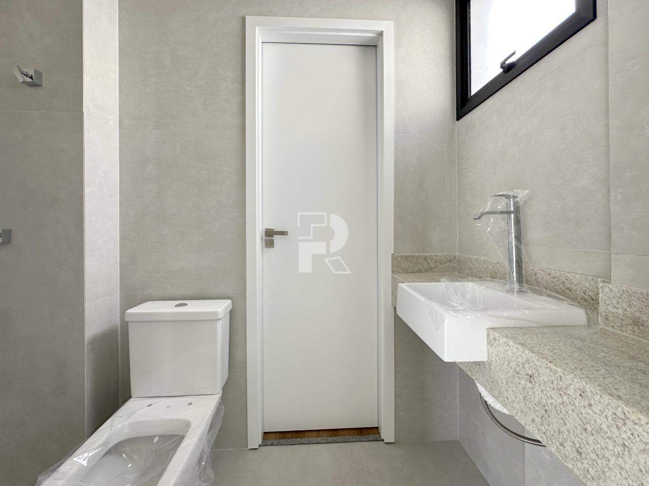 APARTAMENTO 2 SUÍTES - SANTO ANTÔNIO