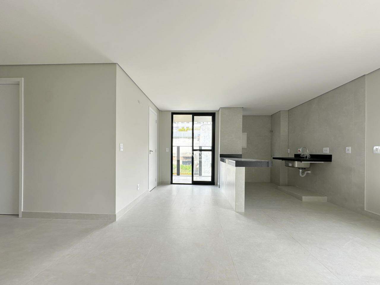 APARTAMENTO 2 SUÍTES - SANTO ANTÔNIO