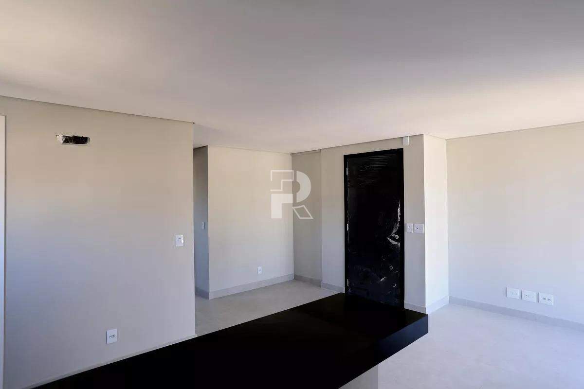 APARTAMENTO 2 SUÍTES - SANTO ANTÔNIO