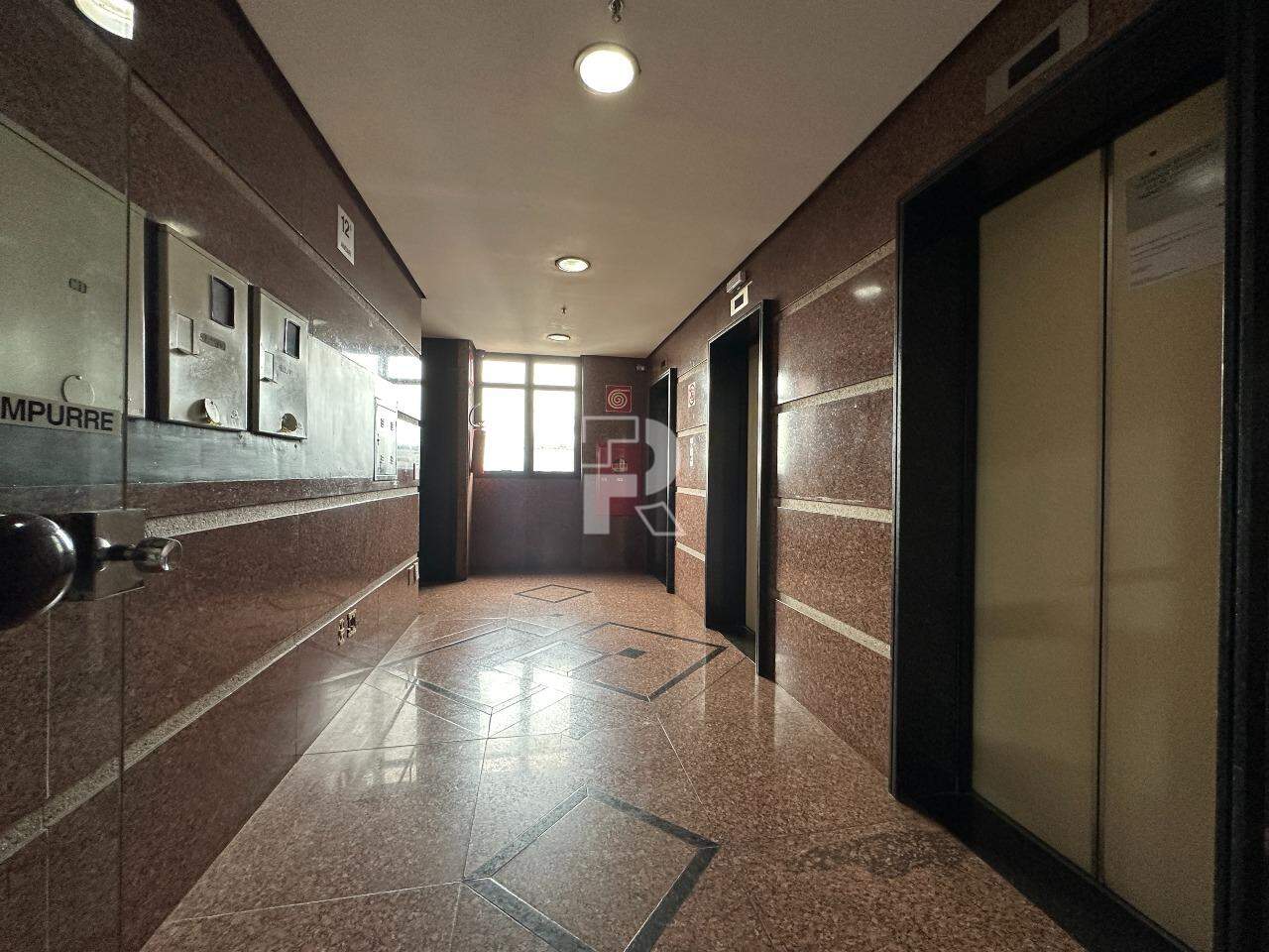 Andar corrido para aluguel, 4 vagas, Funcionários - Belo Horizonte/MG