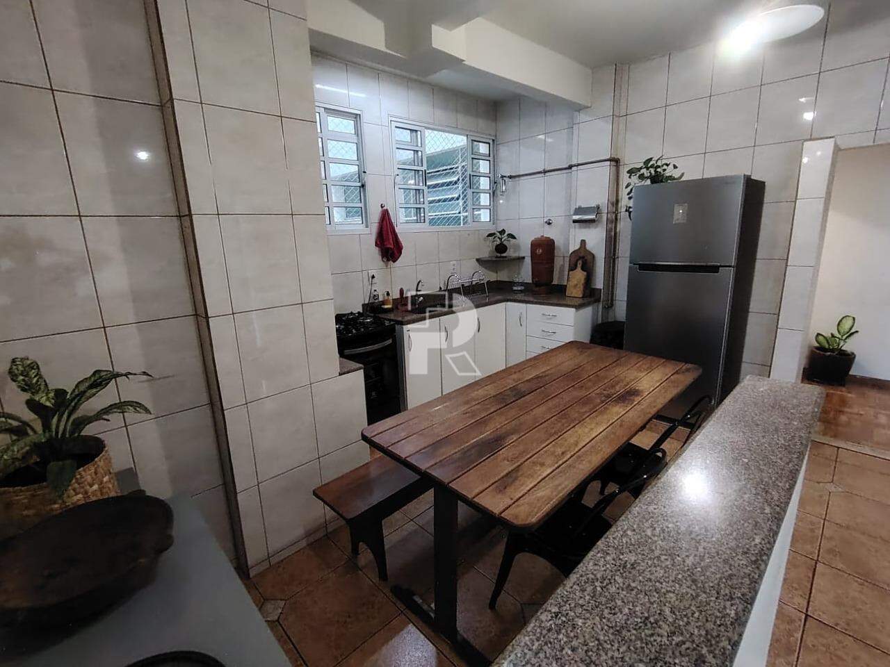 Apartamento 3 Quartos com Suíte, Elevador e Vaga Livre Próximo à Savassi