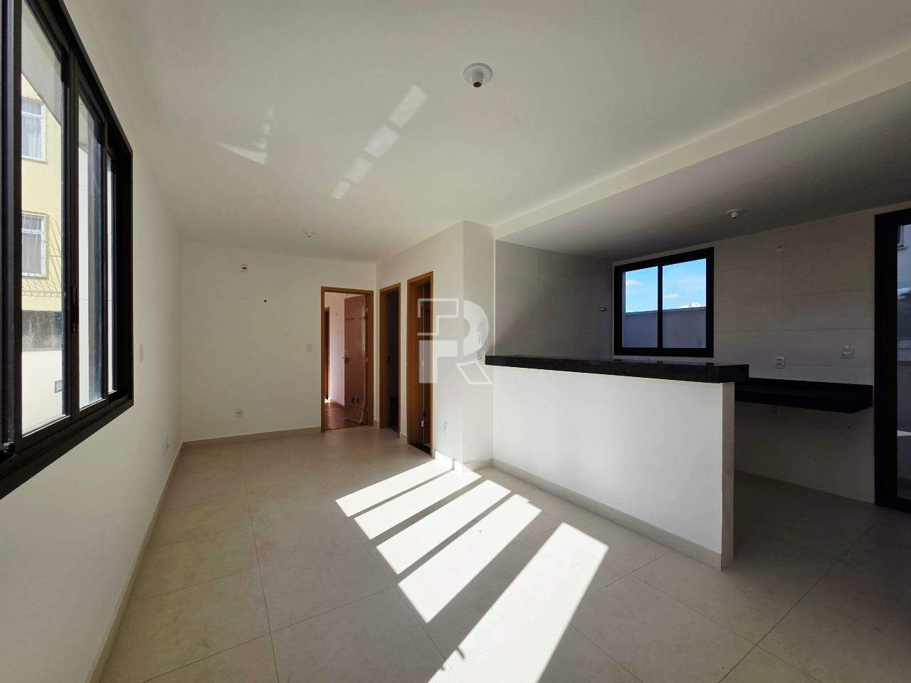 Apartamentpo de área privativa à venda com 136 m², 3 quartos (1 suíte)