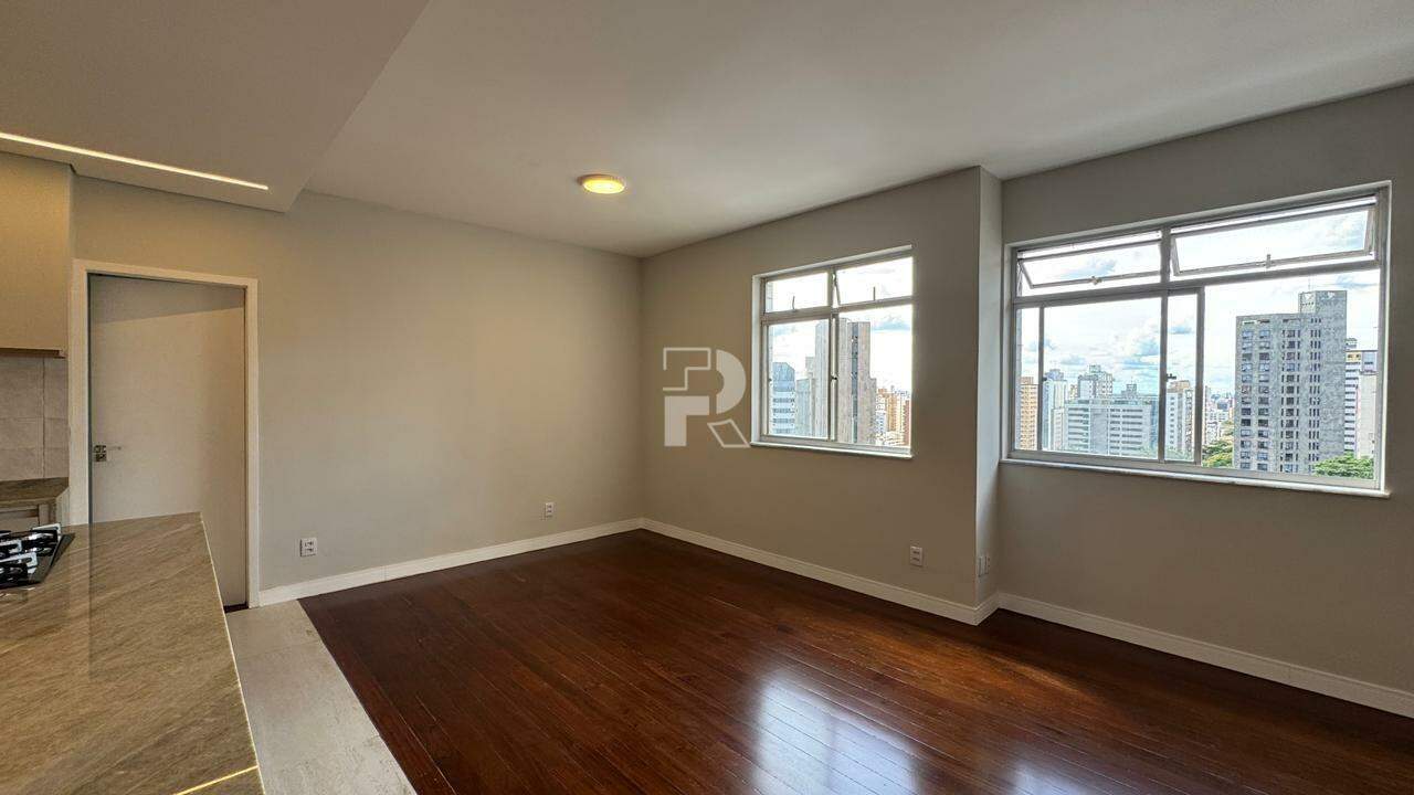 Apartamento à venda, 3 quartos, 1 suíte, 1 vaga, Savassi - Belo Horizonte/MG