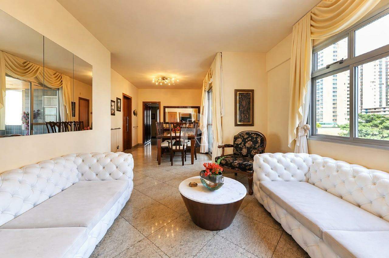 Apartamento à venda, 4 quartos, 1 suíte, 2 vagas, Funcionários - Belo Horizonte/MG