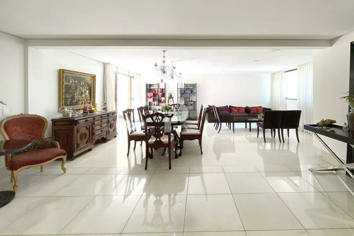 APARTAMENTO 4 QUARTOS À VENDA – ÁREA PRIVATIVA PRADO