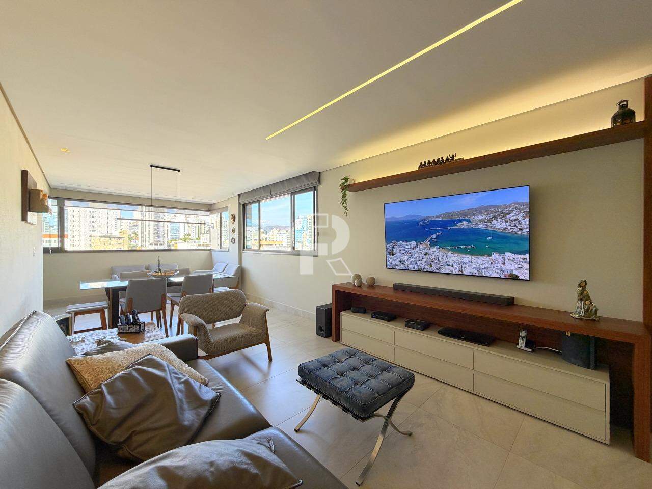 APARTAMENTO 3 SUÍTES À VENDA - PRADO