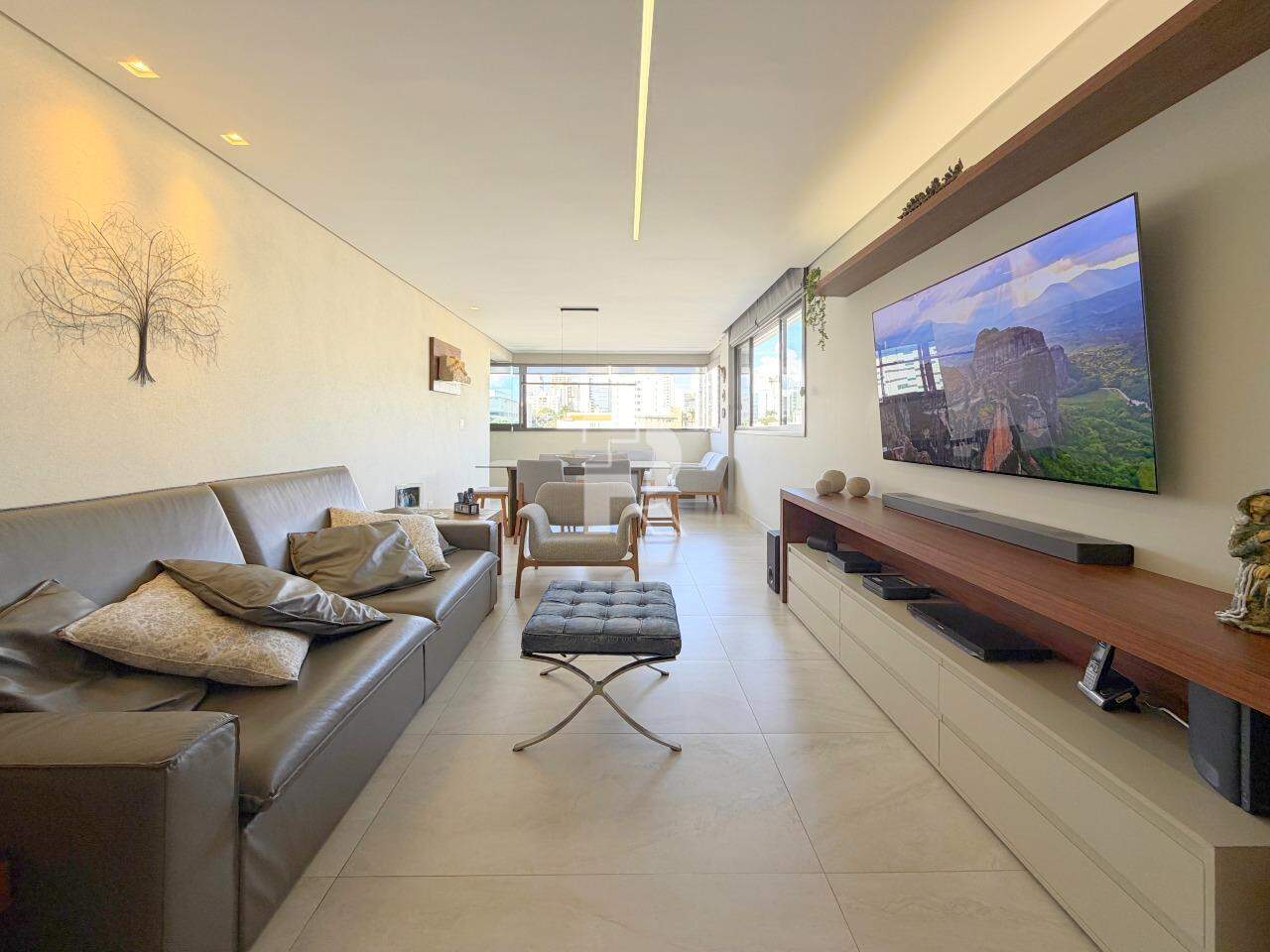 APARTAMENTO 3 SUÍTES À VENDA - PRADO