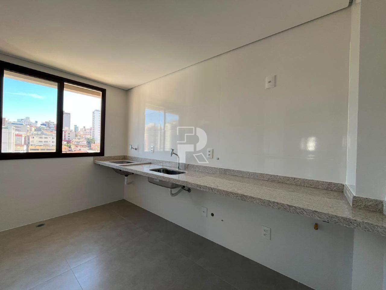 Apartamento à venda, 3 quartos, 1 suíte, 2 vagas, Prado - Belo Horizonte/MG