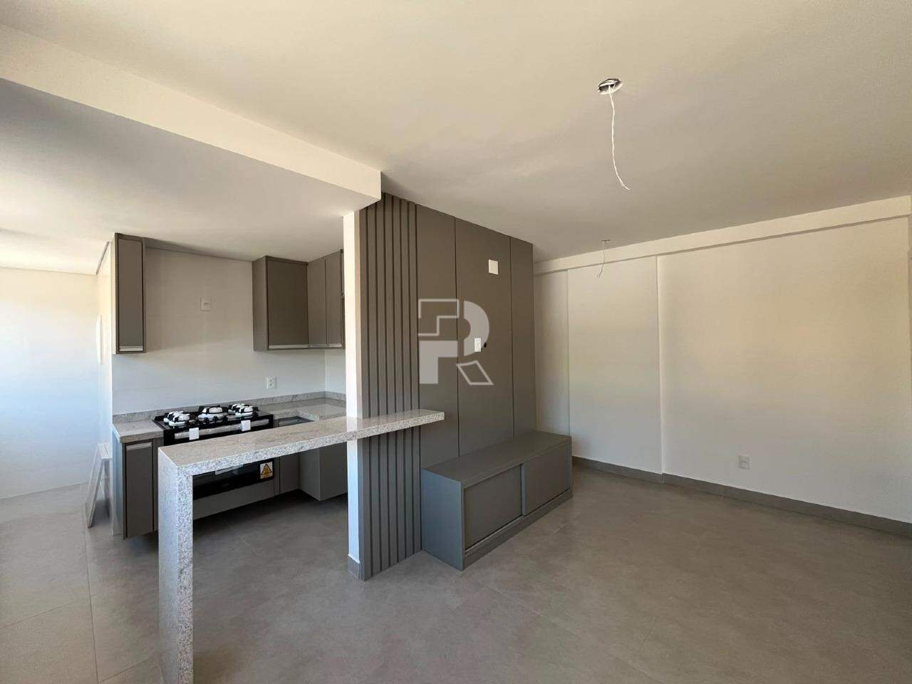 Apartamento à venda, 2 quartos, 1 suíte, 2 vagas, Prado - Belo Horizonte/MG