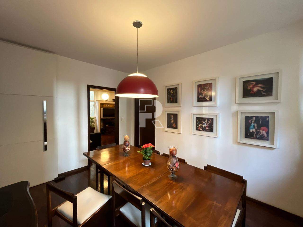 Apartamento à venda, 4 quartos, 1 suíte, 4 vagas, Savassi - Belo Horizonte/MG