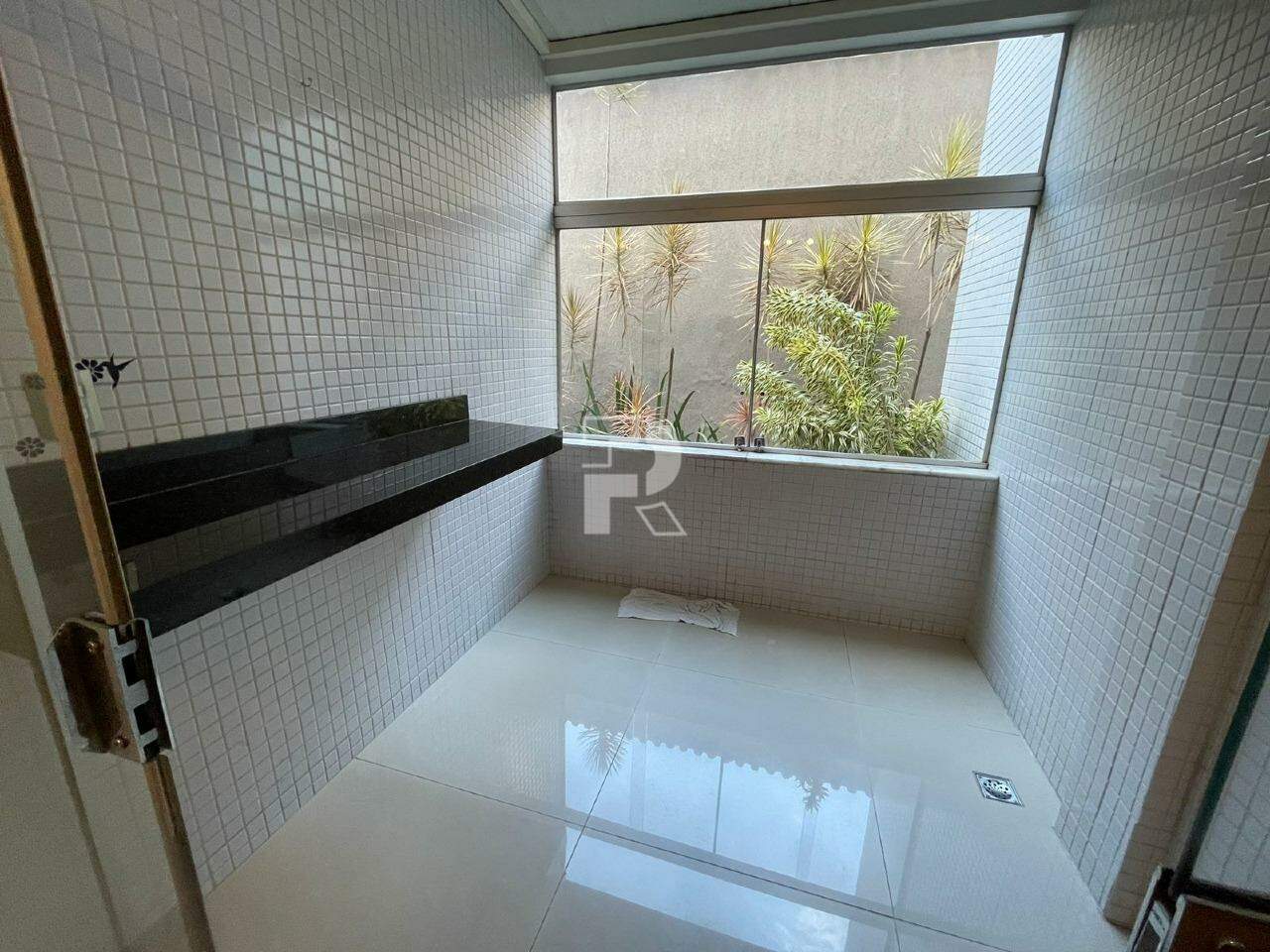 Apartamento à venda, 3 quartos, 1 suíte, 2 vagas, Nova Granada - Belo Horizonte/MG