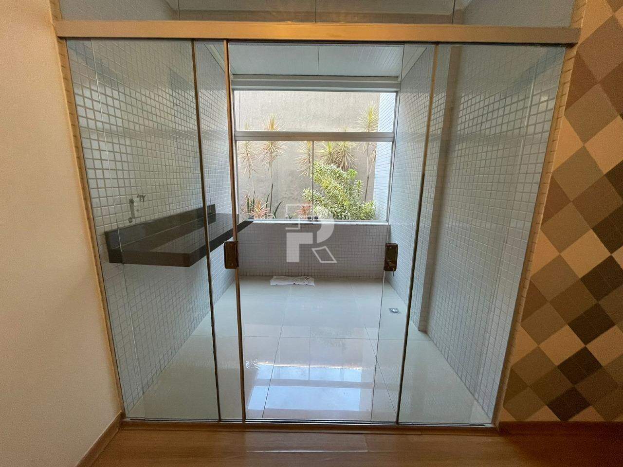 Apartamento à venda, 3 quartos, 1 suíte, 2 vagas, Nova Granada - Belo Horizonte/MG