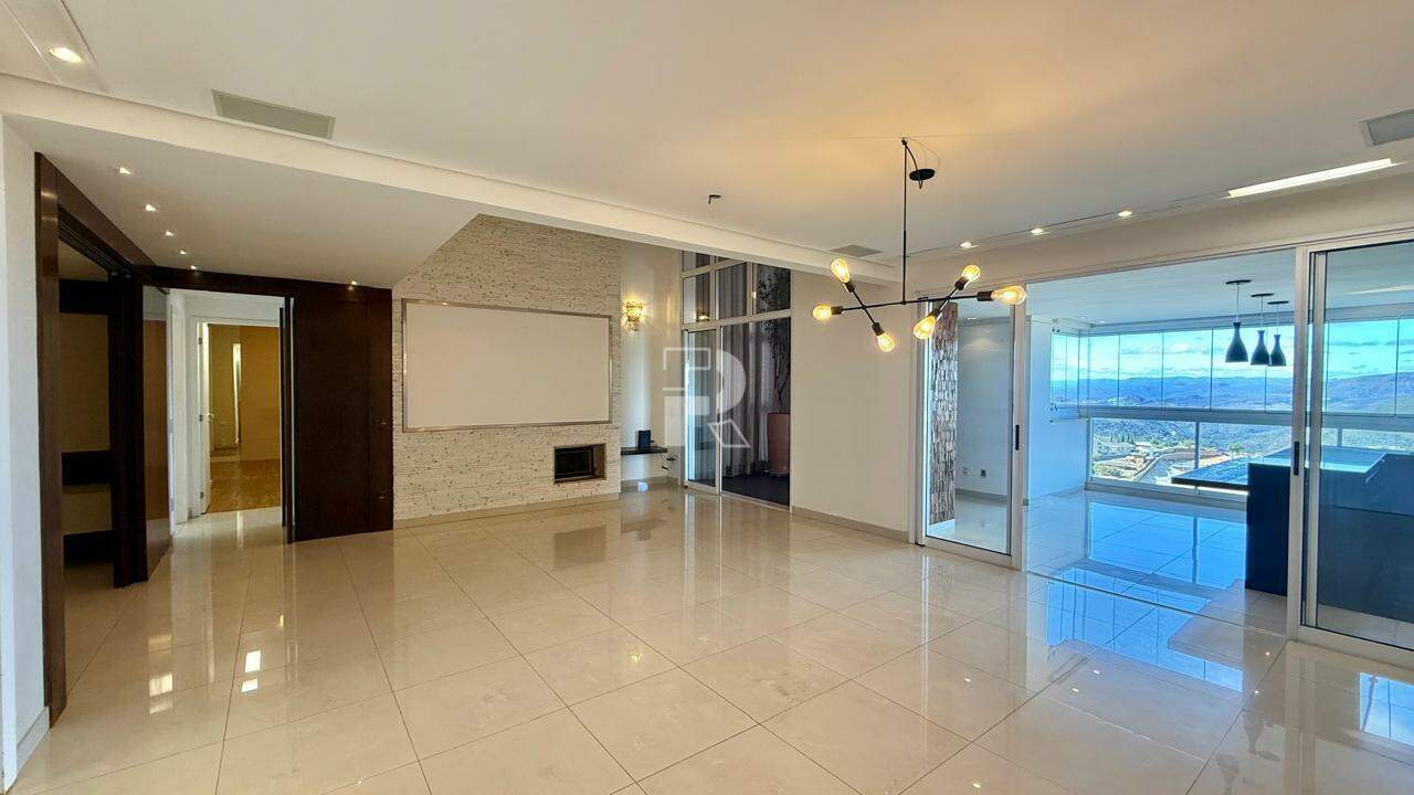 Apartamento à venda, 3 quartos, 3 suítes, 4 vagas, Vila da Serra - Nova Lima/MG
